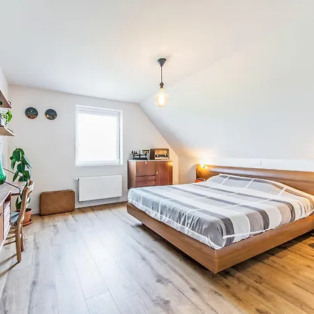 Vosseslag - Garage And Big Garden By Interhome 别墅